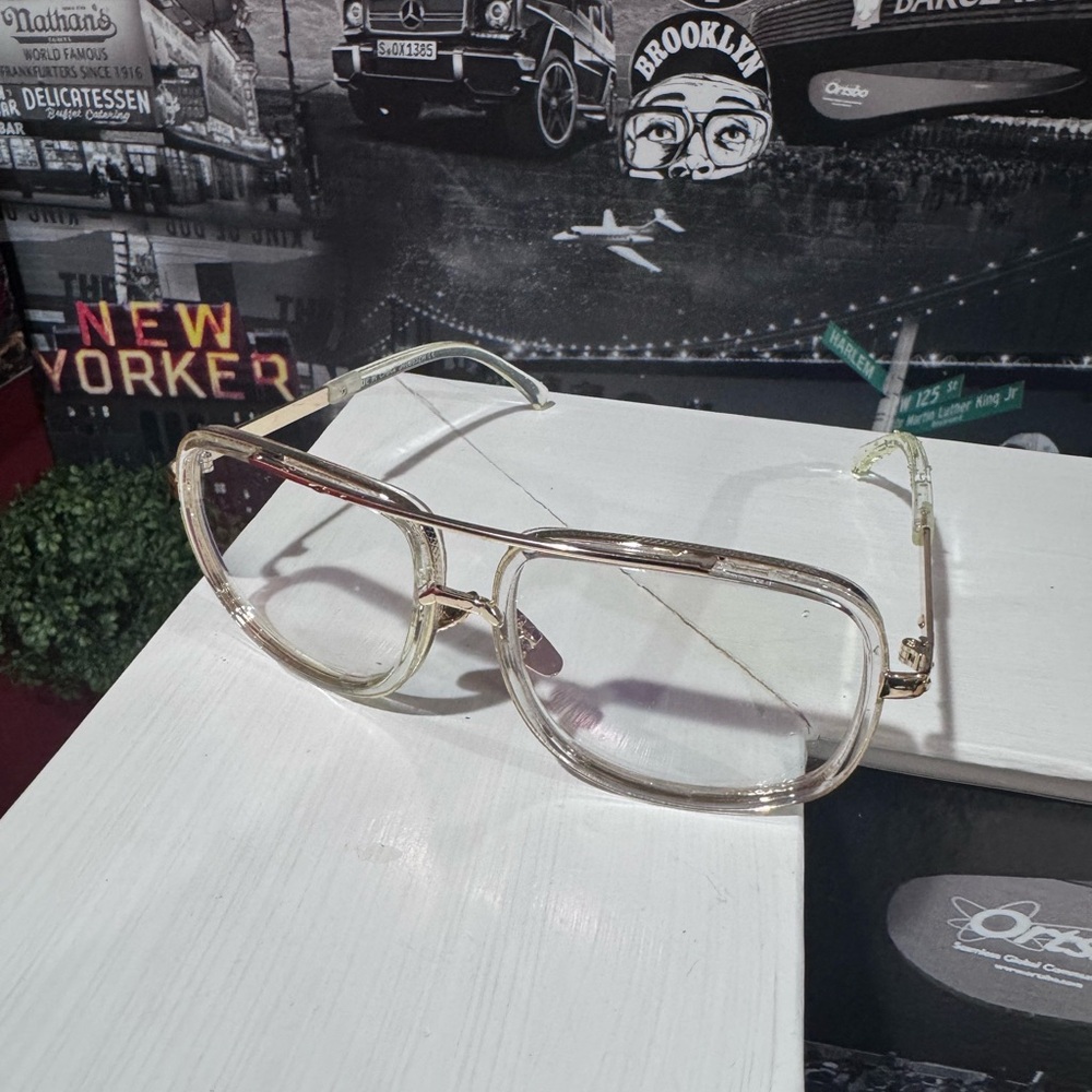 Stylish Clear Frame Glasses